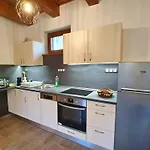 بيت للعطل House Woody With Private Pool - Biro Tours Nr 88 *
