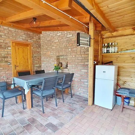 House Woody With Private Pool - Biro Tours Nr 88 Ferienhaus *