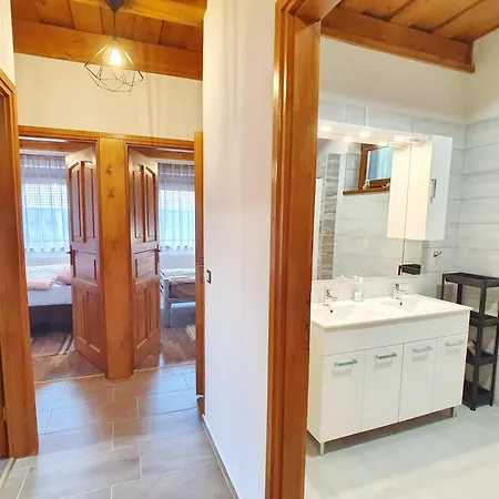 Holiday home House Woody With Private Pool - Biro Tours Nr 88 Vonyarcvashegy