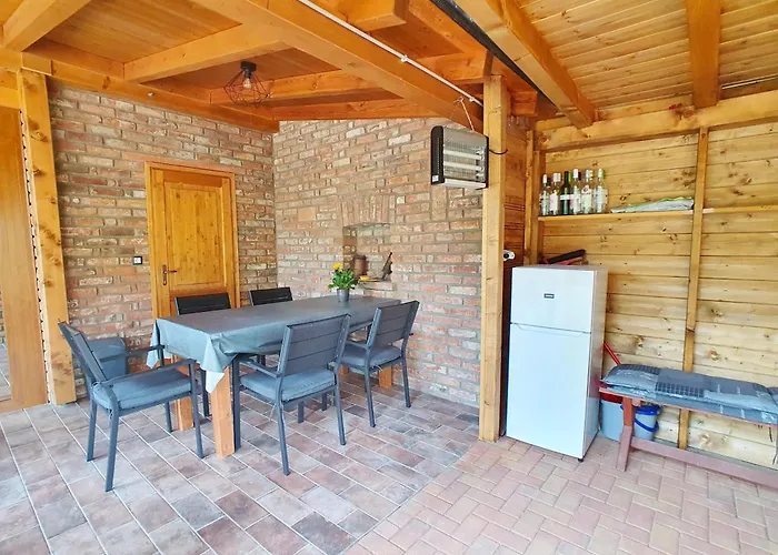 House Woody With Private Pool - Biro Tours Nr 88 Ferienhaus *