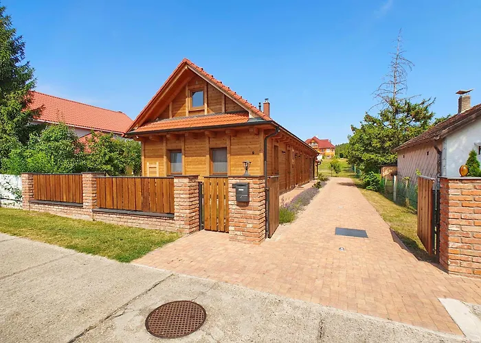 Ferienhaus House Woody With Private Pool - Biro Tours Nr 88 Vonyarcvashegy