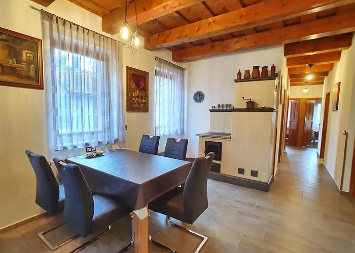 House Woody With Private Pool - Biro Tours Nr 88 * Vonyarcvashegy